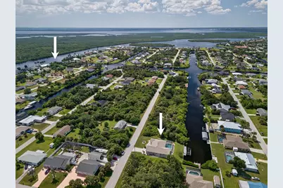 18254 Kerrville Circle, Port Charlotte, FL 33948 - Photo 2