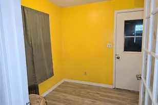 213 Lincoln Ave, Lehigh Acres, FL 33936 - Photo 8