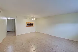 245 Center Rd, Venice, FL 34285 - Photo 8