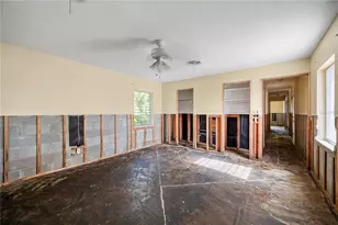 303 Gill St, Punta Gorda, FL 33950 - Photo 18