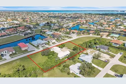 2417 Magdalina Drive, Punta Gorda, FL 33950 - Photo 92