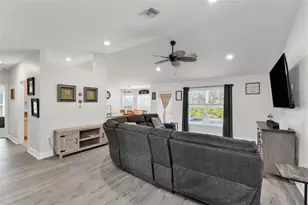 101 Fitzsimons St, Port Charlotte, FL 33954 - Photo 22