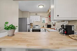 22375 Edgewater Dr, Punta Gorda, FL 33980 - Photo 10