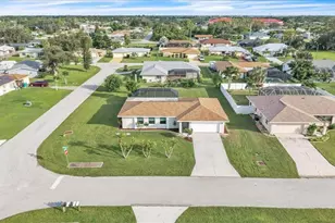 907 Sidney Terrace NW, Port Charlotte, FL 33948 - Photo 2