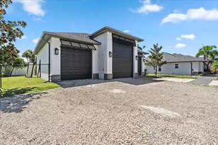 2415 W Price Blvd, North Port, FL 34286 - Photo 76