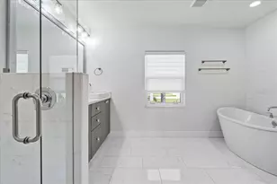 2415 W Price Blvd, North Port, FL 34286 - Photo 40