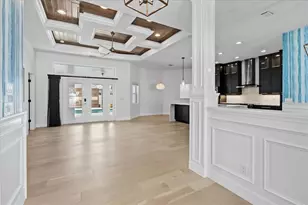 2415 W Price Blvd, North Port, FL 34286 - Photo 8