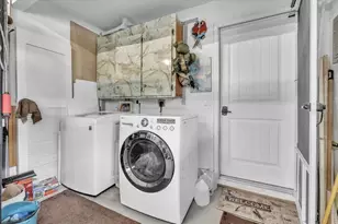 202 Tait Terrace SE, Port Charlotte, FL 33952 - Photo 40