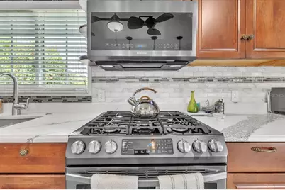 202 Tait Terrace SE, Port Charlotte, FL 33952 - Photo 26