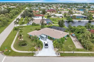 202 Tait Terrace SE, Port Charlotte, FL 33952 - Photo 2