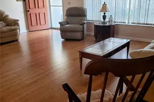 806 Hickory Ln, Bradenton, FL 34208 - Photo 2