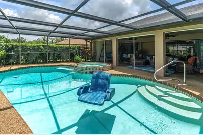 301 Thorn Hill Place, Sun City Center, FL 33573 - Photo 26