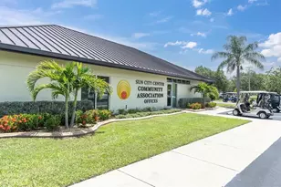 301 Thorn Hill Pl, Sun City Center, FL 33573 - Photo 44