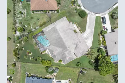 301 Thorn Hill Place, Sun City Center, FL 33573 - Photo 40