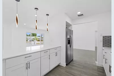 22457 Oceanside Avenue, Port Charlotte, FL 33952 - Photo 12