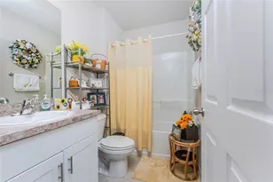 25328 E Lenox Cir, Punta Gorda, FL 33950 - Photo 28