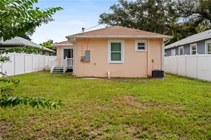 1703 12th St S, Saint Petersburg, FL 33705 - Photo 48