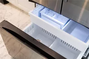 1703 12th St S, Saint Petersburg, FL 33705 - Photo 24