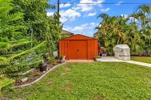 960 Porpoise Rd, Venice, FL 34293 - Photo 36