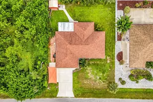 960 Porpoise Rd, Venice, FL 34293 - Photo 38