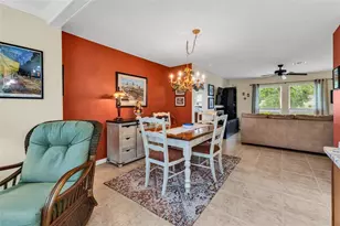 960 Porpoise Rd, Venice, FL 34293 - Photo 10