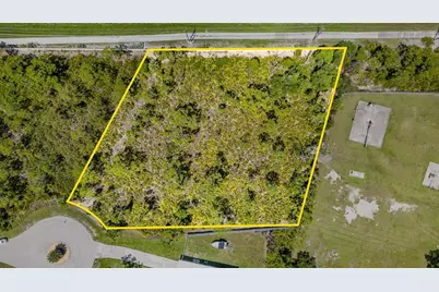 9437 Treasure Lake Court, Saint James City, FL 33956 - Photo 2