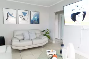 18040 NW 2nd Ct, Miami Gardens, FL 33169 - Photo 8