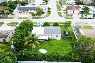 18040 NW 2nd Ct, Miami Gardens, FL 33169 - Photo 36