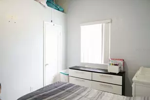 18040 NW 2nd Ct, Miami Gardens, FL 33169 - Photo 14