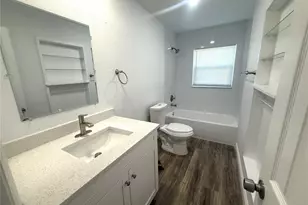 549 Lakemont Ave NW, Port Charlotte, FL 33952 - Photo 16