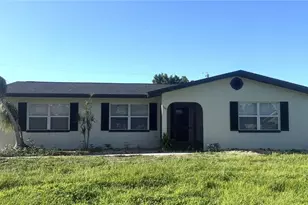 549 Lakemont Ave NW, Port Charlotte, FL 33952 - Photo 2