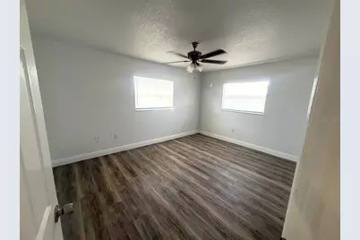 549 Lakemont Avenue NW, Port Charlotte, FL 33952 - Photo 10