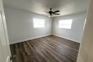 549 Lakemont Ave NW, Port Charlotte, FL 33952 - Photo 10