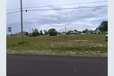 2127 NE 34th Terrace, Cape Coral, FL 33909 - Photo 2