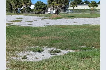 Se Carlstrom Field Rd, Arcadia, FL 34266 - Photo 12