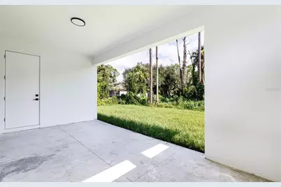 17196 Glenview Avenue, Port Charlotte, FL 33954 - Photo 32