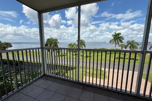 1477 Park Beach Cir, Punta Gorda, FL 33950 - Photo 16