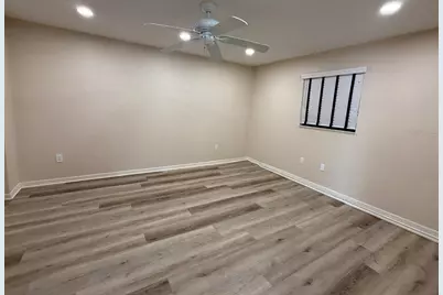 1477 Park Beach Circle #21, Punta Gorda, FL 33950 - Photo 6