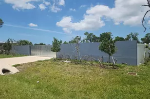 7401 Sawyer Cir, Port Charlotte, FL 33981 - Photo 1