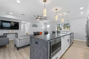 2476 N Beach Rd, Englewood, FL 34223 - Photo 16