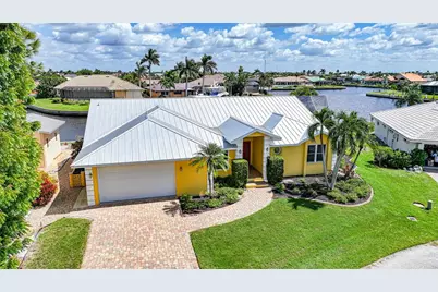 258 Venezia Court, Punta Gorda, FL 33950 - Photo 2