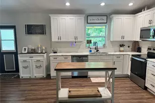 207 Fletcher St, Port Charlotte, FL 33954 - Photo 4