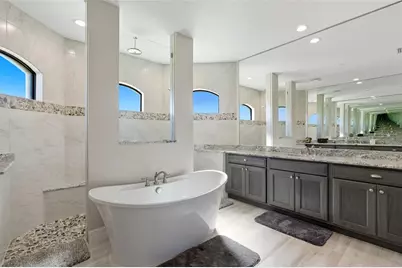 9533 Arnaz Circle, Port Charlotte, FL 33981 - Photo 30