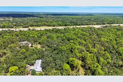 344 S Moon Drive, Venice, FL 34292 - Photo 8