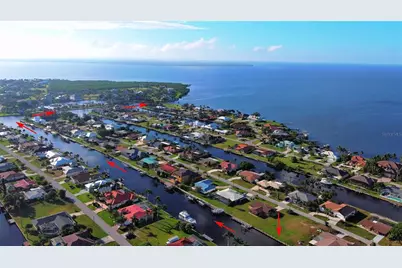 108 SE Sinclair Street SE, Port Charlotte, FL 33952 - Photo 8