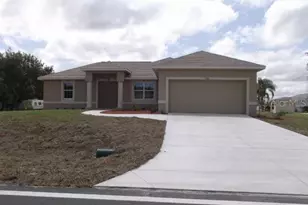 497 MacArthur Dr, Port Charlotte, FL 33954 - Photo 1