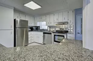 2100 Kings Hwy, Port Charlotte, FL 33980 - Photo 18