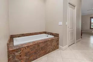 340 Belaire Ct, Punta Gorda, FL 33950 - Photo 20