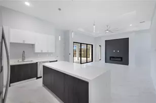 10123 Boylston St, Port Charlotte, FL 33981 - Photo 6