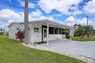 2100 Kings Hwy, Port Charlotte, FL 33980 - Photo 4